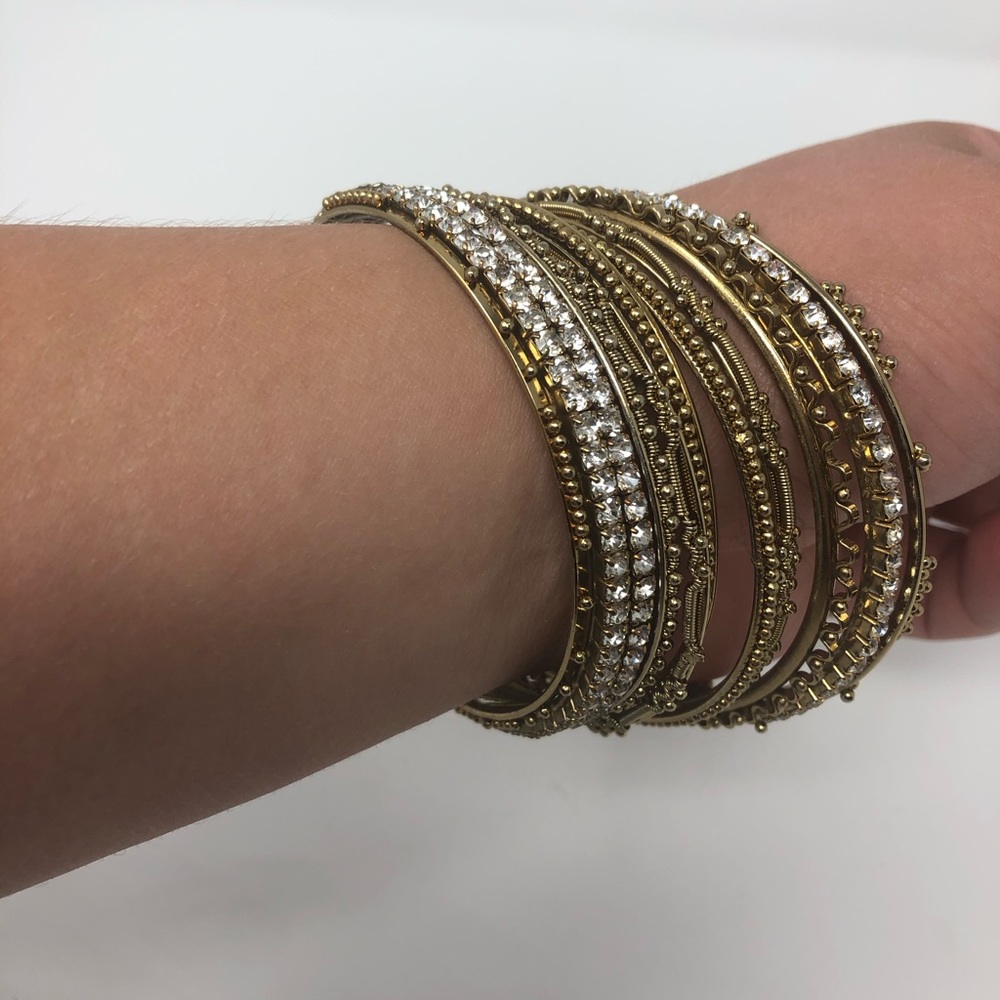 ✅ Gold and Faux Diamond Bracelet